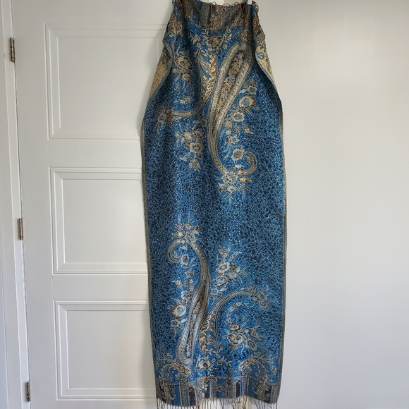 Cashmena - Picture 2 of 2